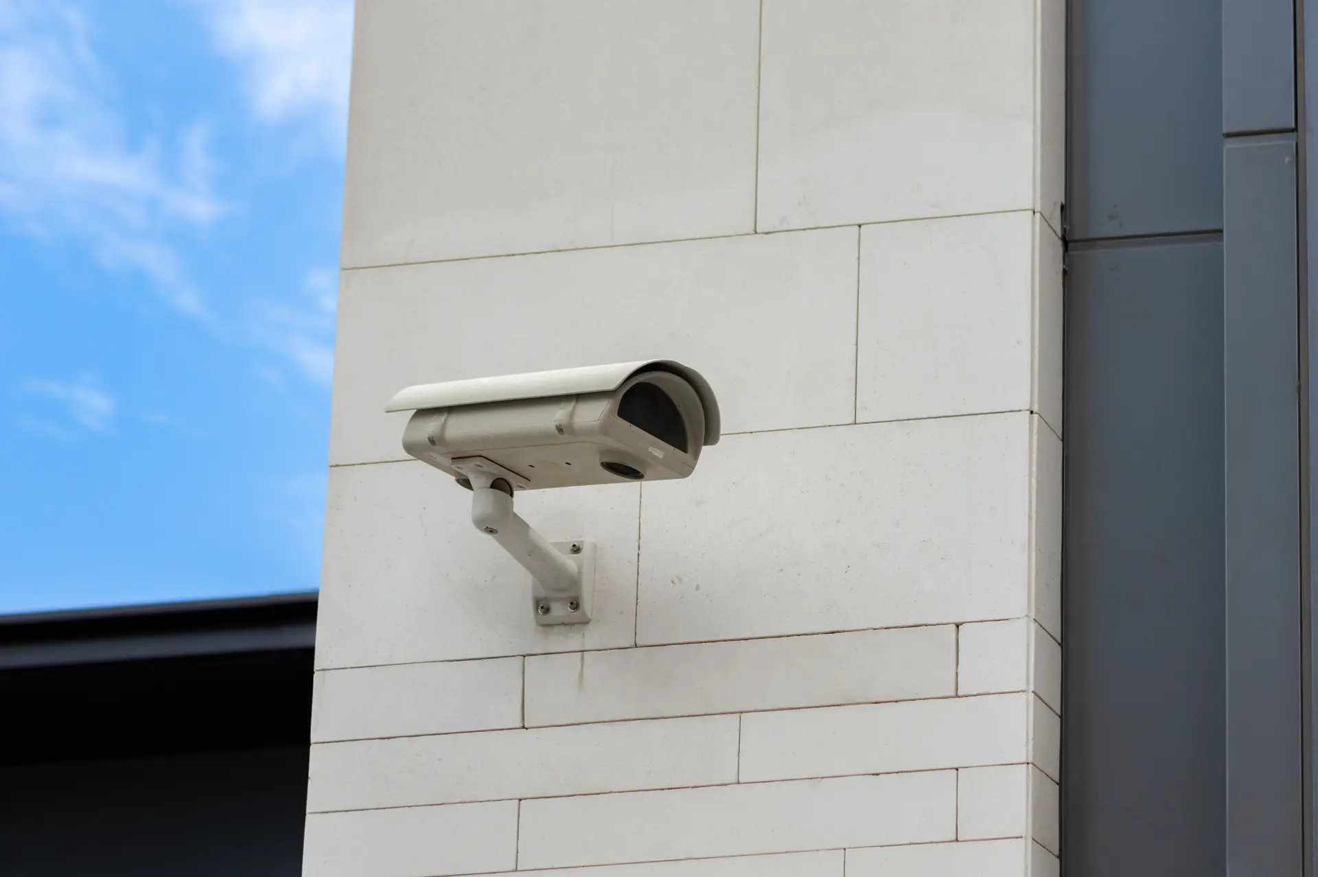 Zdjęcie przedstawiające Nowoczesny monitoring dla domu i firmy